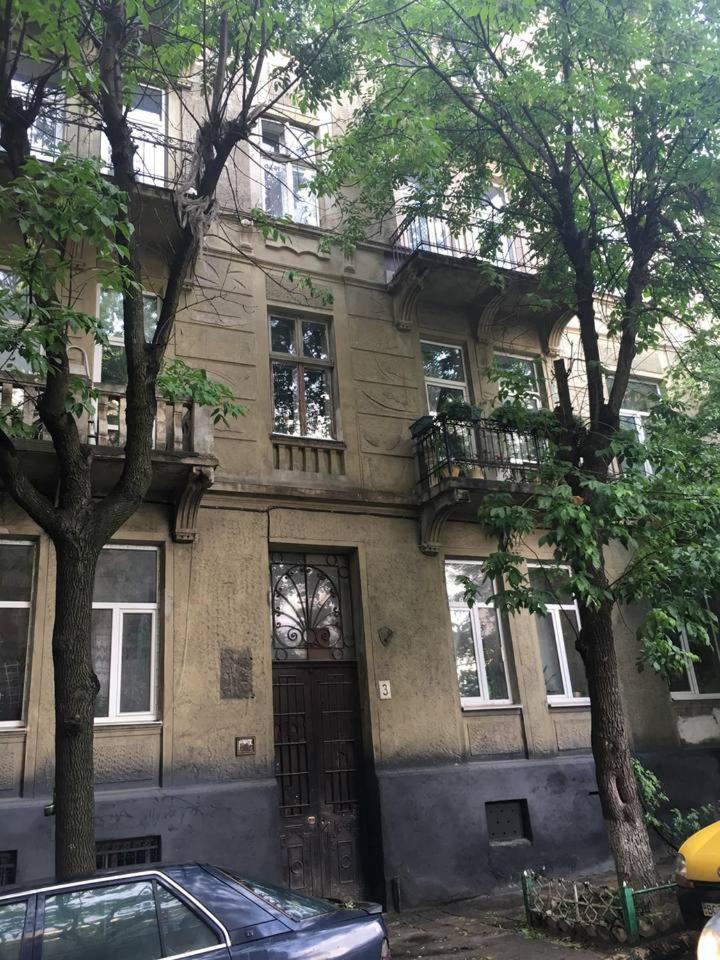 V&O Whitechocolateapt 800 M To Opera Lviv Eksteriør billede